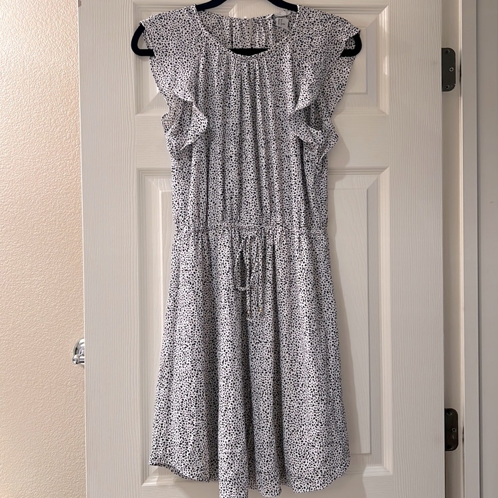 H&M Black & White Polkadot Scoop Neck Ruffle Sleeve Knee-length Dress Size 8